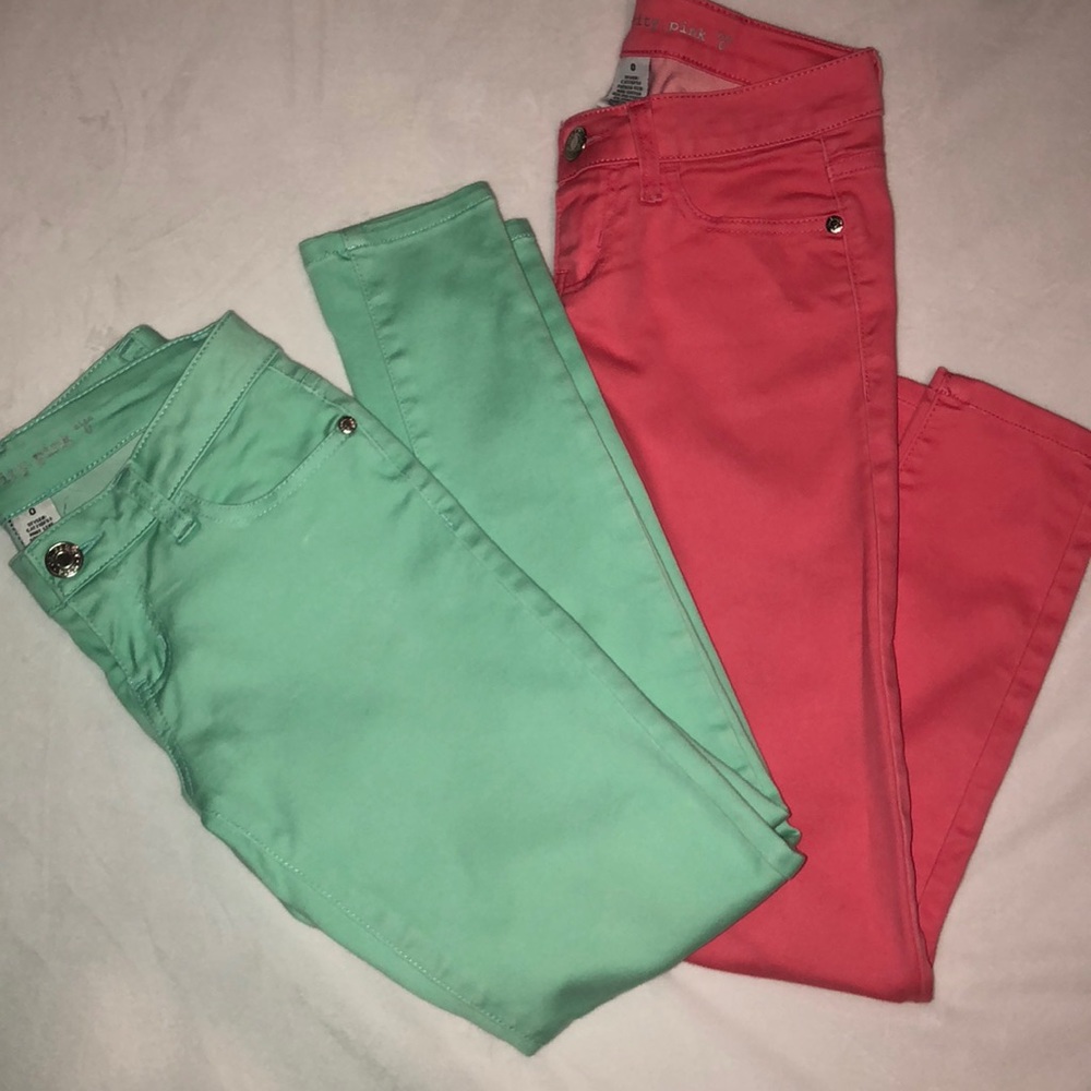 Celebrity Pink capri duo